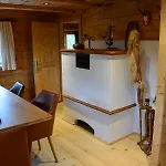 Alpenchalet Piz Huesli * טשאגונס