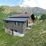 Alpenchalet Piz Huesli בית נופש *