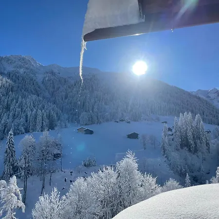 Alpenchalet Piz Huesli טשאגונס