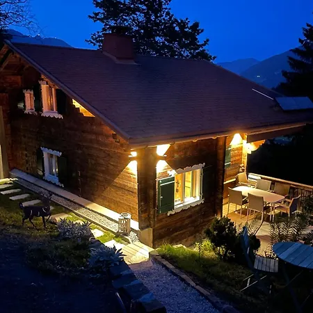 Alpenchalet Piz Huesli Holiday home *